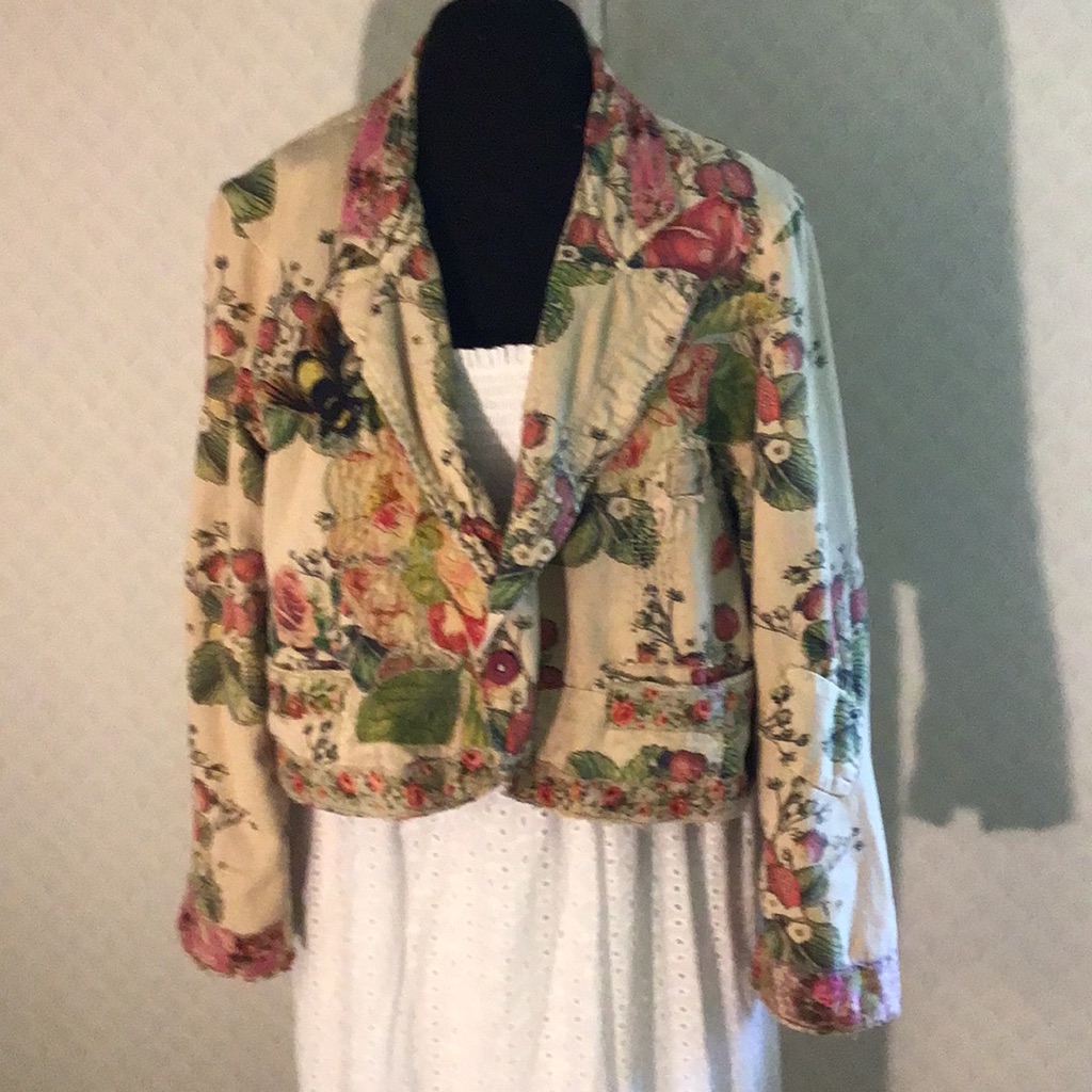 Magnolia Pearl Honey Bee Strawberry Heavy Appliqu Coat Jacket